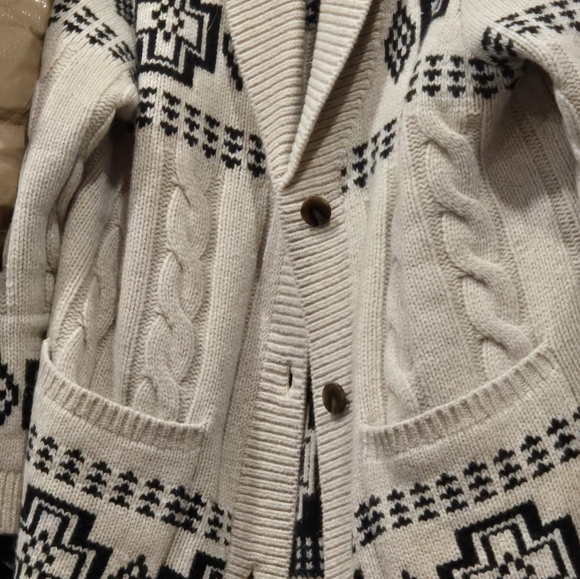 Pendeleton Harding Lambswool cable cartigan in ivory and Black Size Large NWT FP - Picture 4 of 4